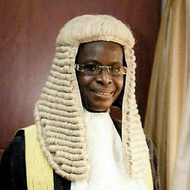 Titilola Akinlawon
